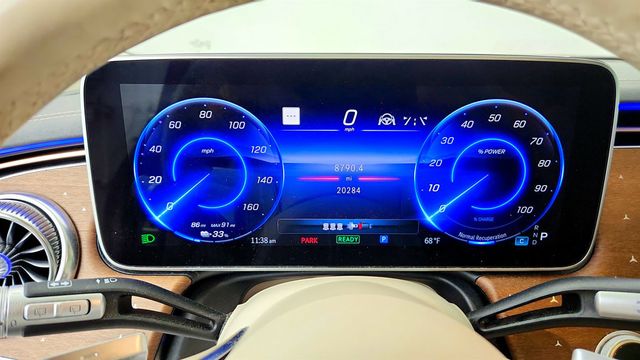 2023 Mercedes-Benz EQS EQS 450 4MATIC SUV w/ 21'' Wheels, Acoustic Comfort & Winter Pkg - 23035632 - 13