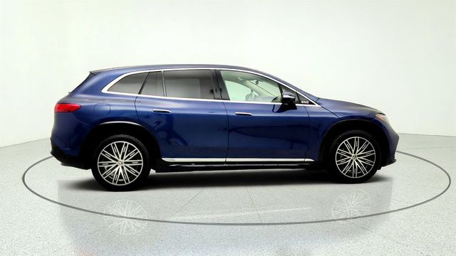 2023 Mercedes-Benz EQS EQS 450 4MATIC SUV w/ AMG Line Pkg, Massage Seats & 21'' Wheels - 23068504 - 3