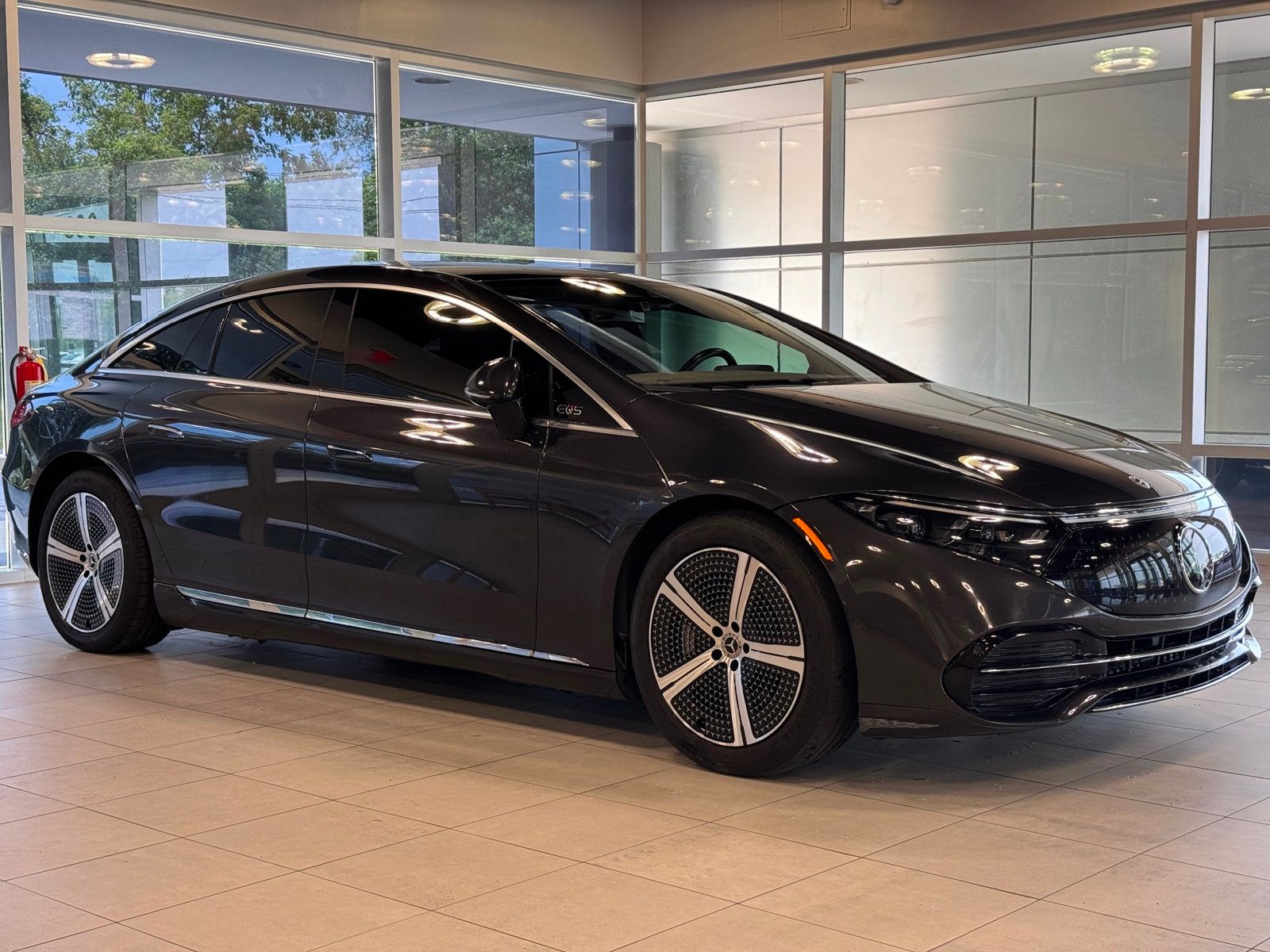 2023 Mercedes Benz EQS Sedan 450 photo 3