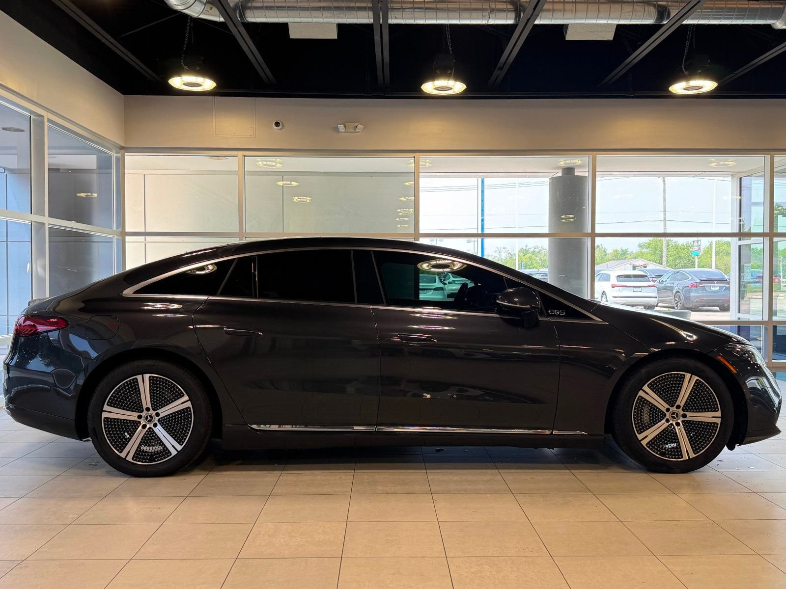 2023 Mercedes Benz EQS Sedan 450 photo 4