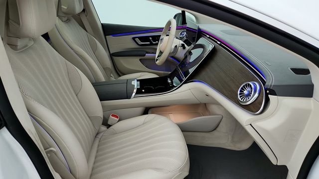 2023 Mercedes-Benz EQS EQS 450+ Sedan with Active Ambient Lighting & Rear Spoiler - 22942630 - 23
