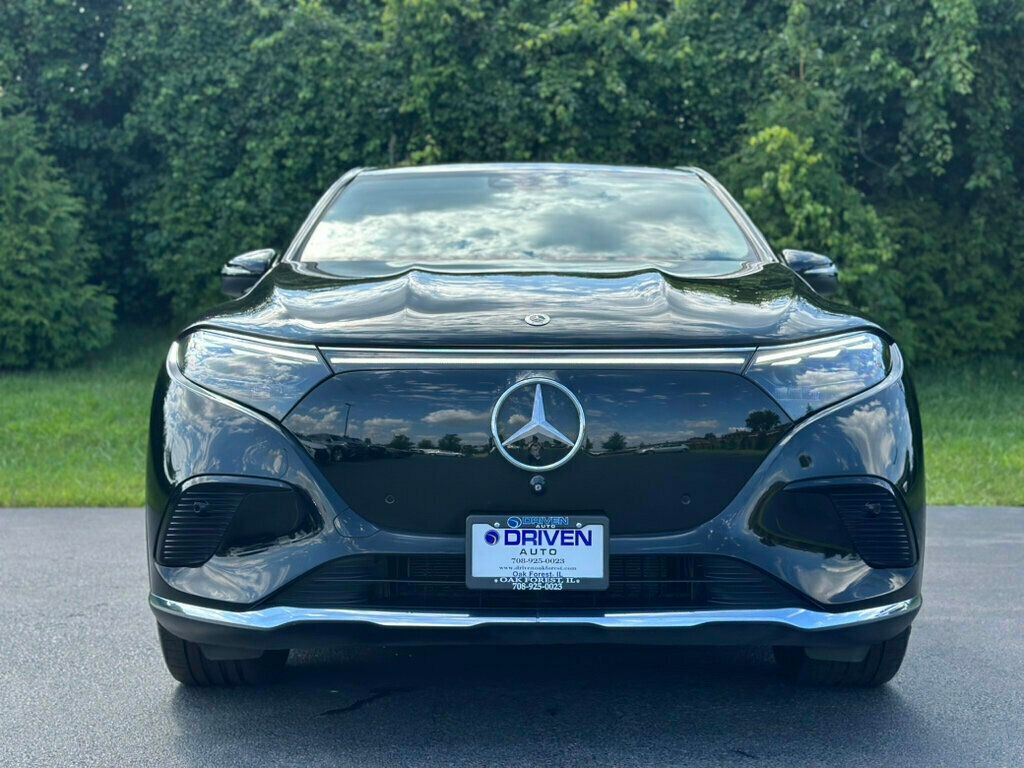2023 Mercedes Benz EQS SUV 450 photo 3