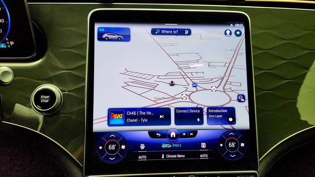 2023 Mercedes-Benz EQS EQS 450+ SUV, Exclusive w/ PRE-SAFE Rear Seat Package - 23001256 - 17