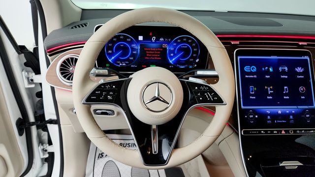 2023 Mercedes-Benz EQS EQS 450+ SUV with 21'' Wheels & Aero. Illuminated Running Boards - 22942616 - 12