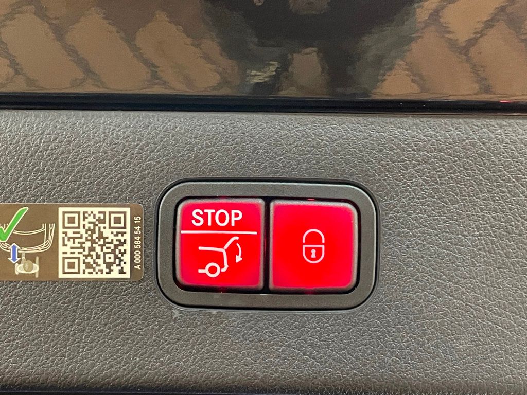 2023 Mercedes-Benz EQS EQS 580 4MATIC Sedan - 22940175 - 19