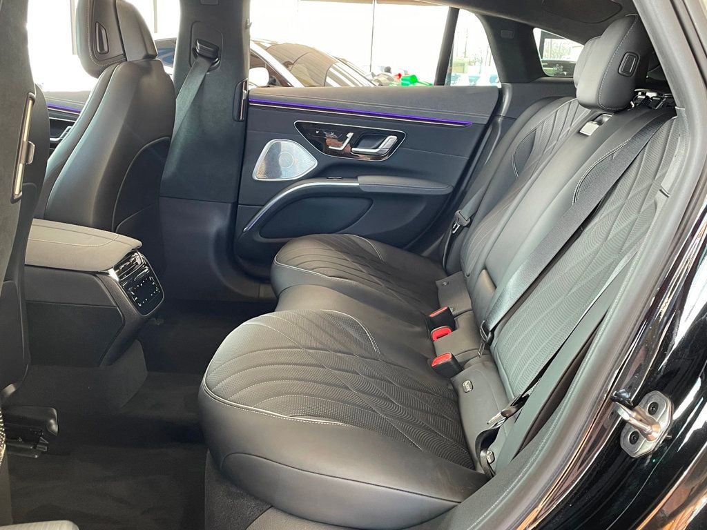 2023 Mercedes-Benz EQS EQS 580 4MATIC Sedan - 22984446 - 17