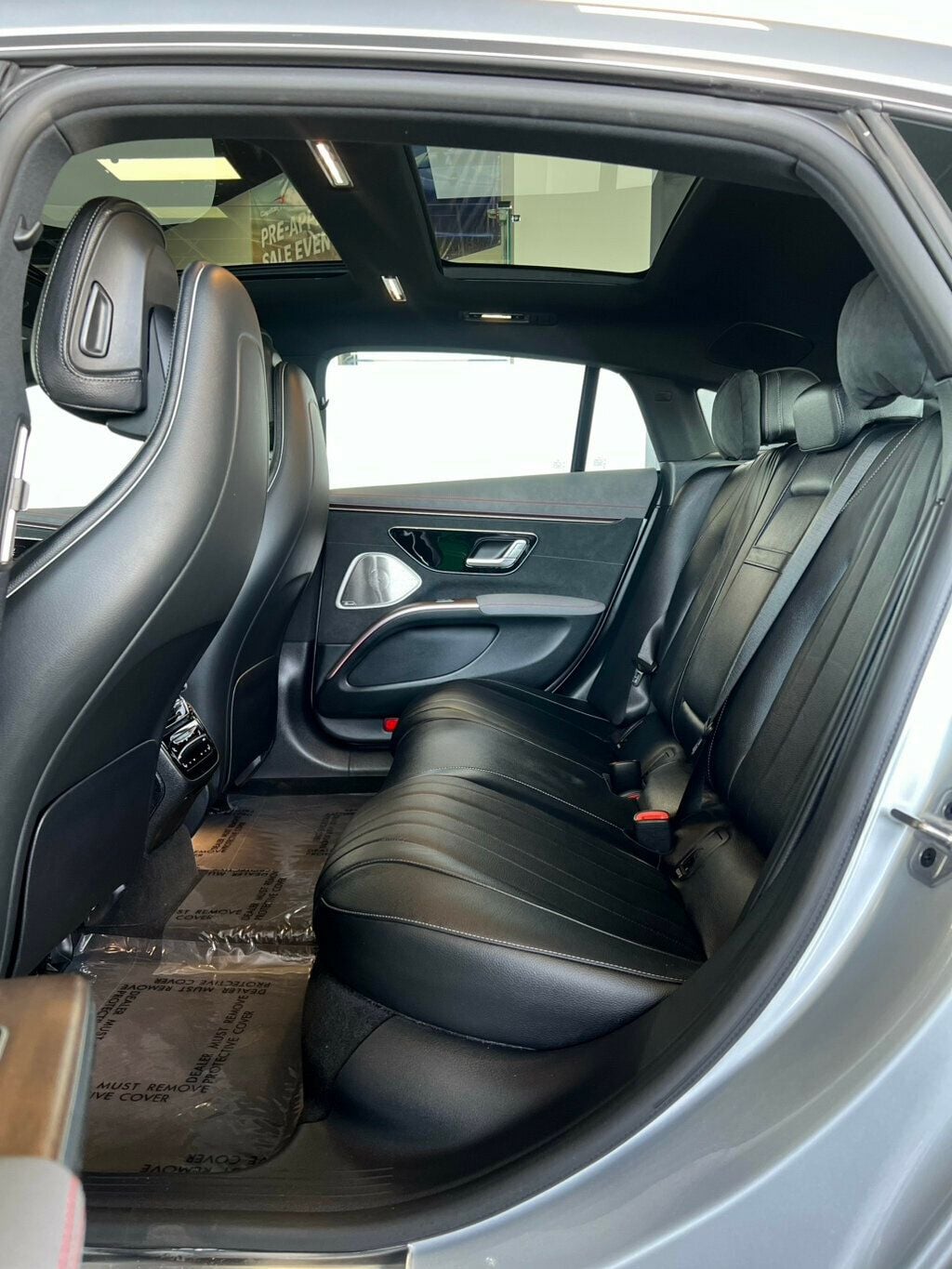 2023 Mercedes-Benz EQS EQS 580 4MATIC Sedan - 22972779 - 17