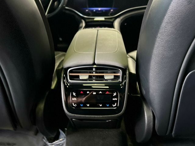 2023 Mercedes-Benz EQS EQS 580 4MATIC Sedan - 22978645 - 16