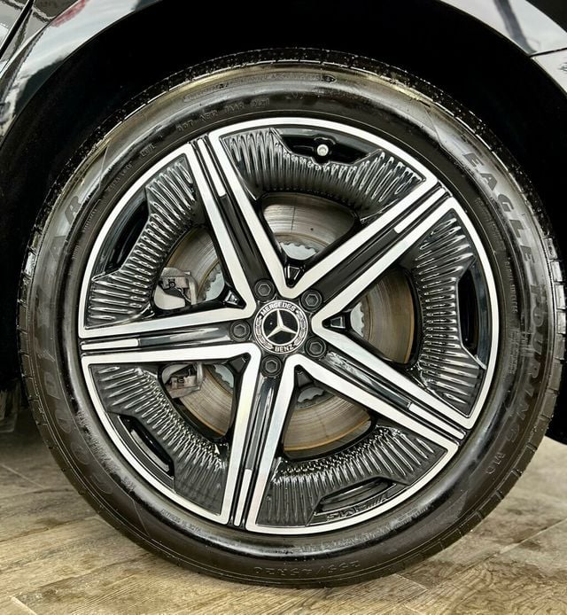 2023 Mercedes-Benz EQS EQS 580 4MATIC Sedan - 22978645 - 30