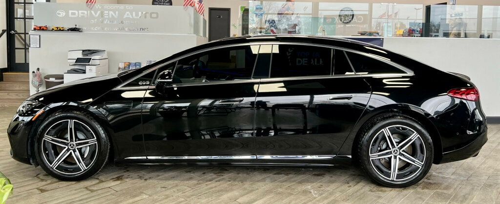 2023 Mercedes-Benz EQS EQS 580 4MATIC Sedan - 22978645 - 32