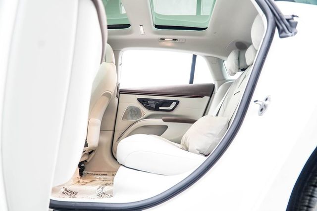 2023 Mercedes-Benz EQS EQS 580 4MATIC Sedan - 23040374 - 44