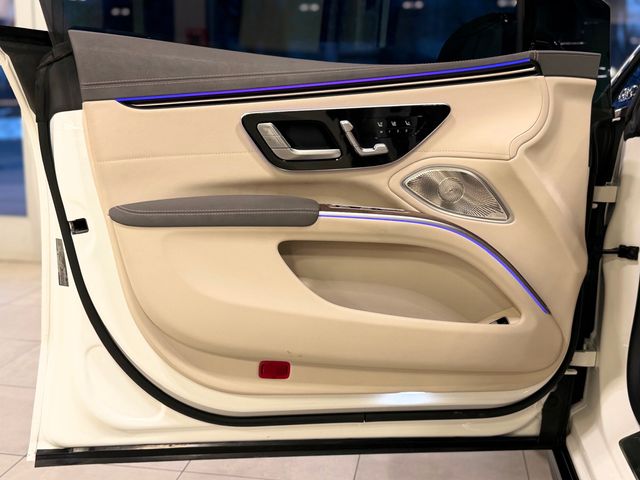 2023 Mercedes-Benz EQS EQS 580 4MATIC Sedan - 22960229 - 19