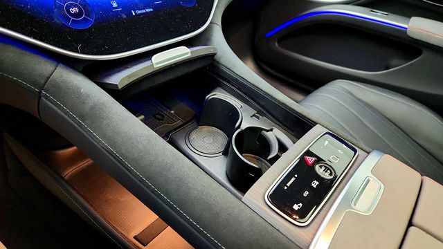 2023 Mercedes-Benz EQS EQS 580 4MATIC Sedan - 22961340 - 15