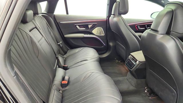 2023 Mercedes-Benz EQS EQS 580 4MATIC Sedan, Exclusive w/ HUD & Active Ambient Lighting - 23027472 - 21