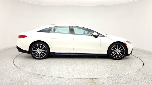 2023 Mercedes-Benz EQS EQS 580 4MATIC Sedan, Exclusive with MBUX HUD & Laminated Glass - 22971172 - 3