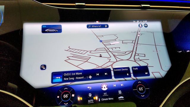 2023 Mercedes-Benz EQS EQS 580 4MATIC Sedan with AMG Line Interior Package - 22961340 - 17