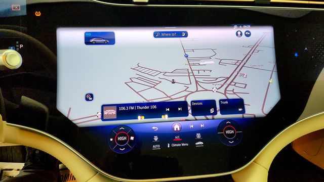 2023 Mercedes-Benz EQS EQS 580 4MATIC Sedan with Natural Grain Dashboard & Door Trim - 22975544 - 17