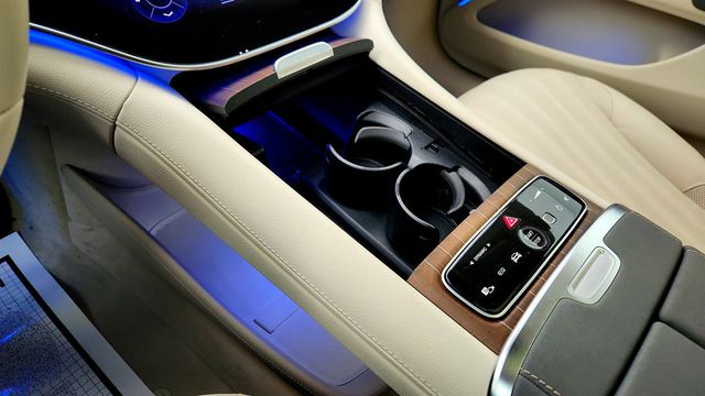 2023 Mercedes-Benz EQS EQS 580 4MATIC Sedan with Natural Grain Dashboard & Door Trim - 22980942 - 15