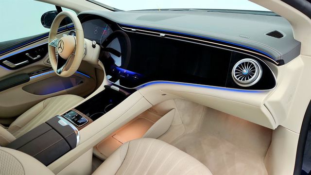 2023 Mercedes-Benz EQS EQS 580 4MATIC Sedan with Natural Grain Dashboard & Door Trim - 22980942 - 24