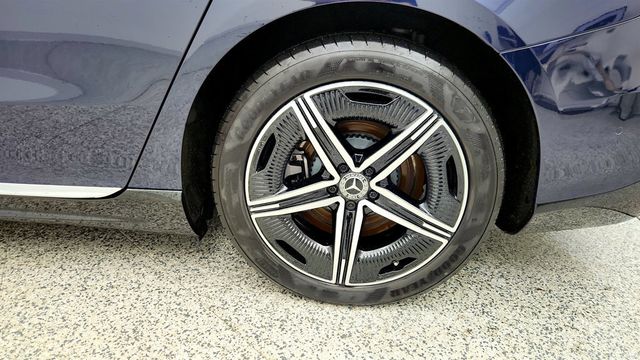 2023 Mercedes-Benz EQS EQS 580 4MATIC Sedan with Natural Grain Dashboard & Door Trim - 22980942 - 8