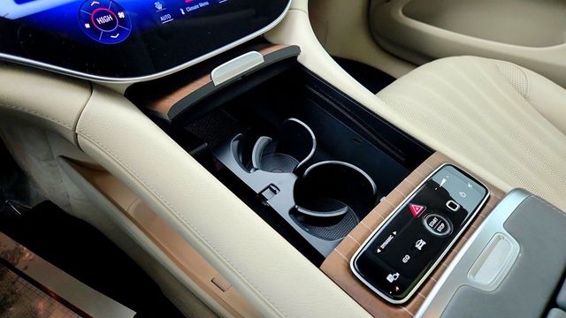 2023 Mercedes-Benz EQS EQS 580 4MATIC Sedan with Natural Grain Trim & Rear Spoiler - 22960231 - 15