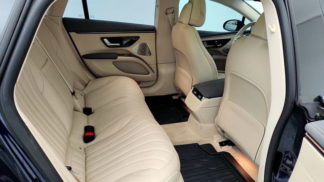 2023 Mercedes-Benz EQS EQS 580 4MATIC Sedan with Natural Grain Trim & Rear Spoiler - 22960231 - 22