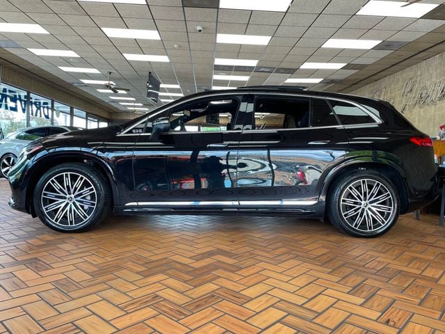 2023 Mercedes-Benz EQS SUV EQS 580 4MATIC's photo