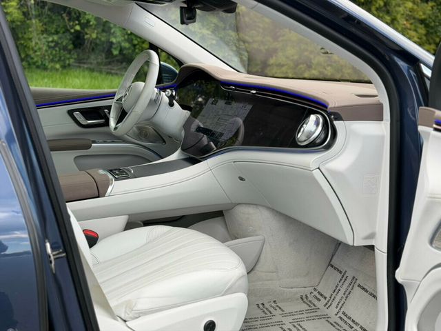 2023 Mercedes-Benz EQS EQS 580 4MATIC SUV - 23018579 - 30