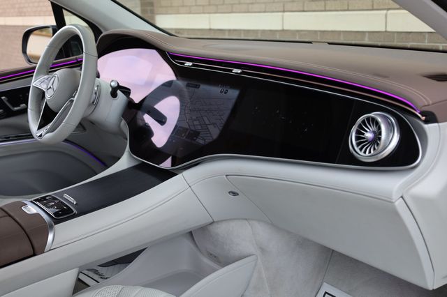 2023 Mercedes-Benz EQS EQS 580 4MATIC SUV - 22949377 - 24