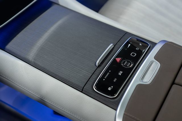 2023 Mercedes-Benz EQS EQS 580 4MATIC SUV - 23080154 - 22