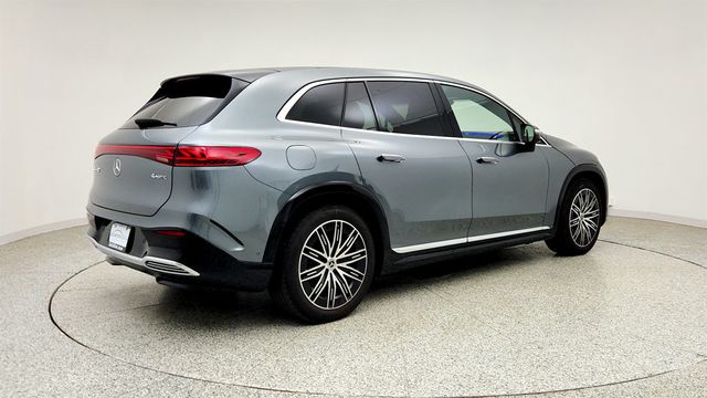 2023 Mercedes-Benz EQS EQS 580 4MATIC SUV, Exclusive w/ PRE-SAFE Rear Seat Pkg - 23041126 - 4
