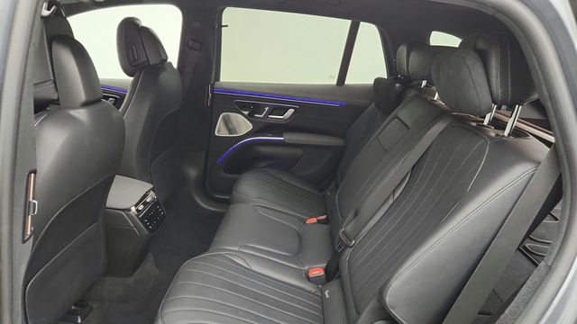 2023 Mercedes-Benz EQS EQS 580 4MATIC SUV w/ Exclusive Trim Pkg & PRE-SAFE Rear Seat - 23045139 - 19