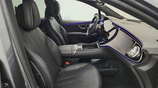 2023 Mercedes-Benz EQS EQS 580 4MATIC SUV w/ Exclusive Trim Pkg & PRE-SAFE Rear Seat - 23045139 - 22