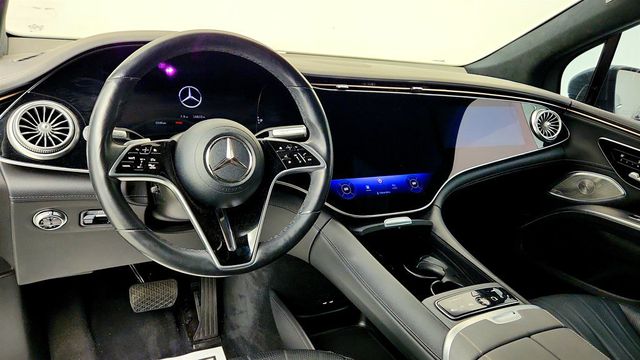 2023 Mercedes-Benz EQS EQS 580 4MATIC SUV w/ Winter & Acoustic Comfort Pkg - 23048170 - 11