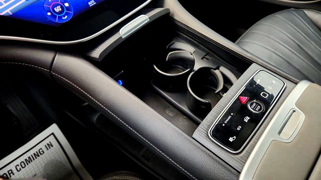 2023 Mercedes-Benz EQS EQS 580 4MATIC SUV w/ Winter & Acoustic Comfort Pkg - 23048170 - 15