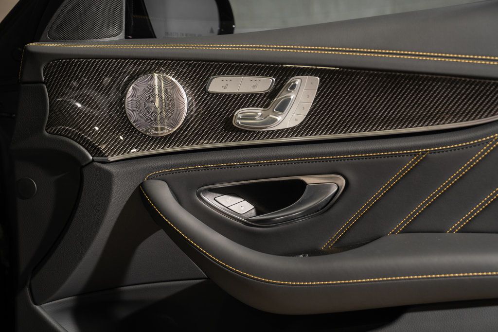 Mercedes-Benz E 63 photo 23