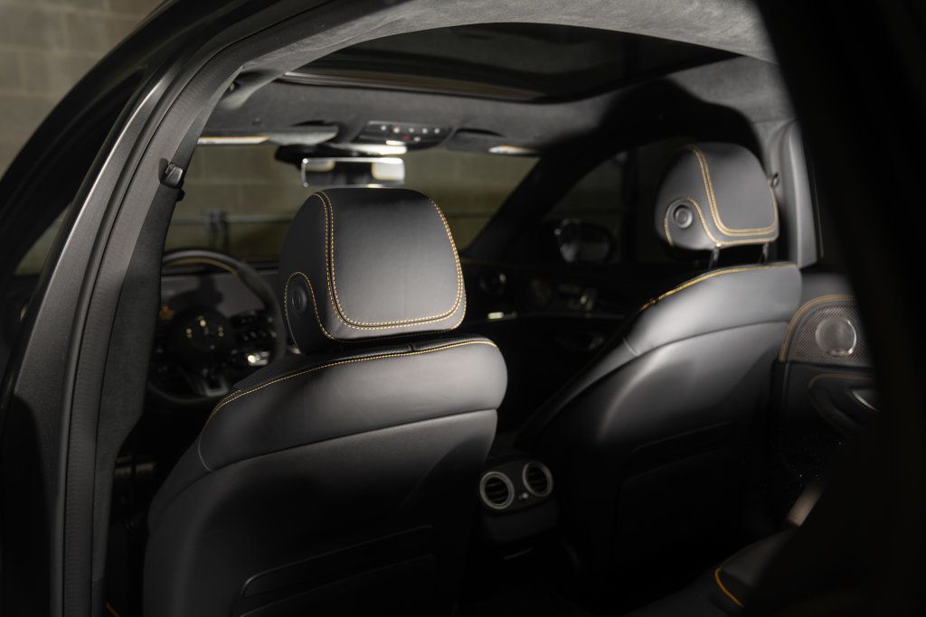 Mercedes-Benz E 63 photo 29