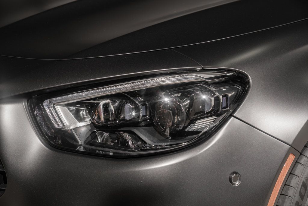 Mercedes-Benz E 63 photo 50