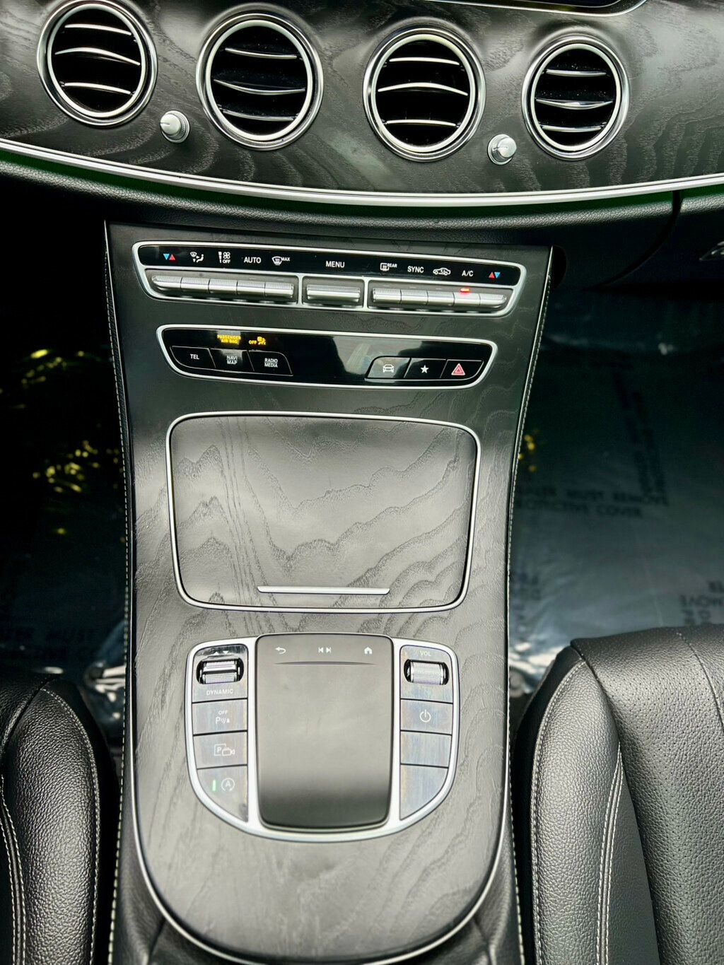 2023 Mercedes-Benz E-Class E 350 4MATIC Sedan - 22969486 - 27