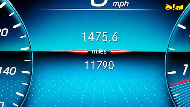 2023 Mercedes-Benz E-Class E 350 4MATIC Sedan with Premium Package & Panorama Roof - 22944727 - 14