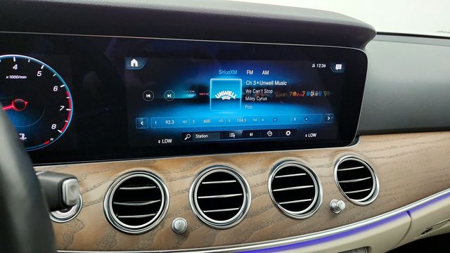 2023 Mercedes-Benz E-Class E 350 4MATIC Sedan with Premium Package & Panorama Roof - 22944727 - 16