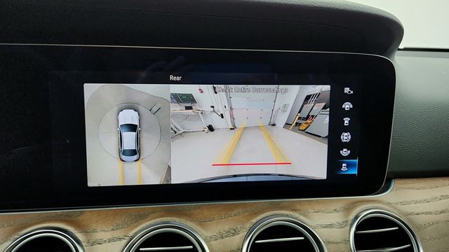 2023 Mercedes-Benz E-Class E 350 4MATIC Sedan with Premium Package & Panorama Roof - 22944727 - 17