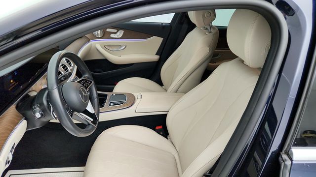 2023 Mercedes-Benz E-Class E 350 4MATIC Sedan with Premium Package & Panorama Roof - 22944727 - 19