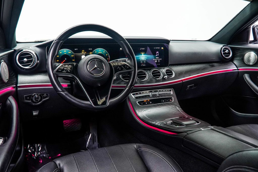 Mercedes-Benz E-Class photo 15