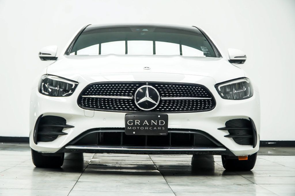 Mercedes-Benz E-Class photo 7