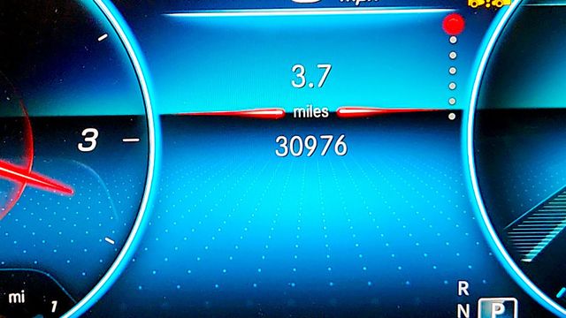 2023 Mercedes-Benz E-Class E 450 4MATIC Sedan w/ Premium Pkg & Panorama Roof - 23075676 - 14