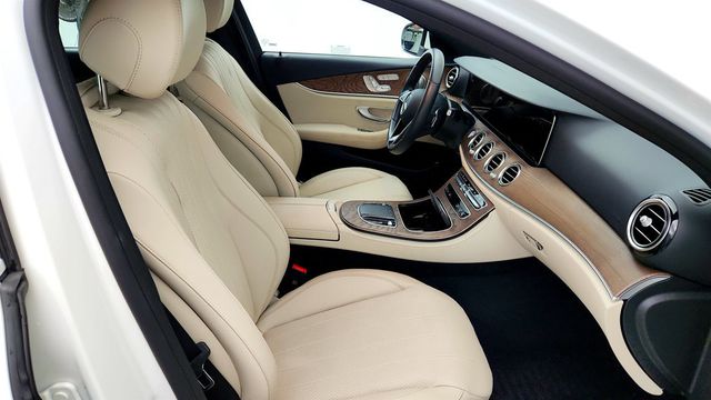2023 Mercedes-Benz E-Class E 450 4MATIC Sedan w/ Premium Pkg & Panorama Roof - 23075676 - 21