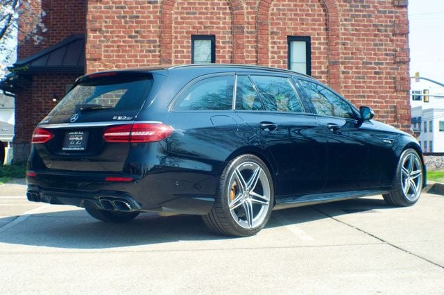 2023 Mercedes-Benz E-Class MSRP$133650/E-63S/4MATIC/DriverAssistancePkg/AMGNightPkg/NAV - 22997482 - 4