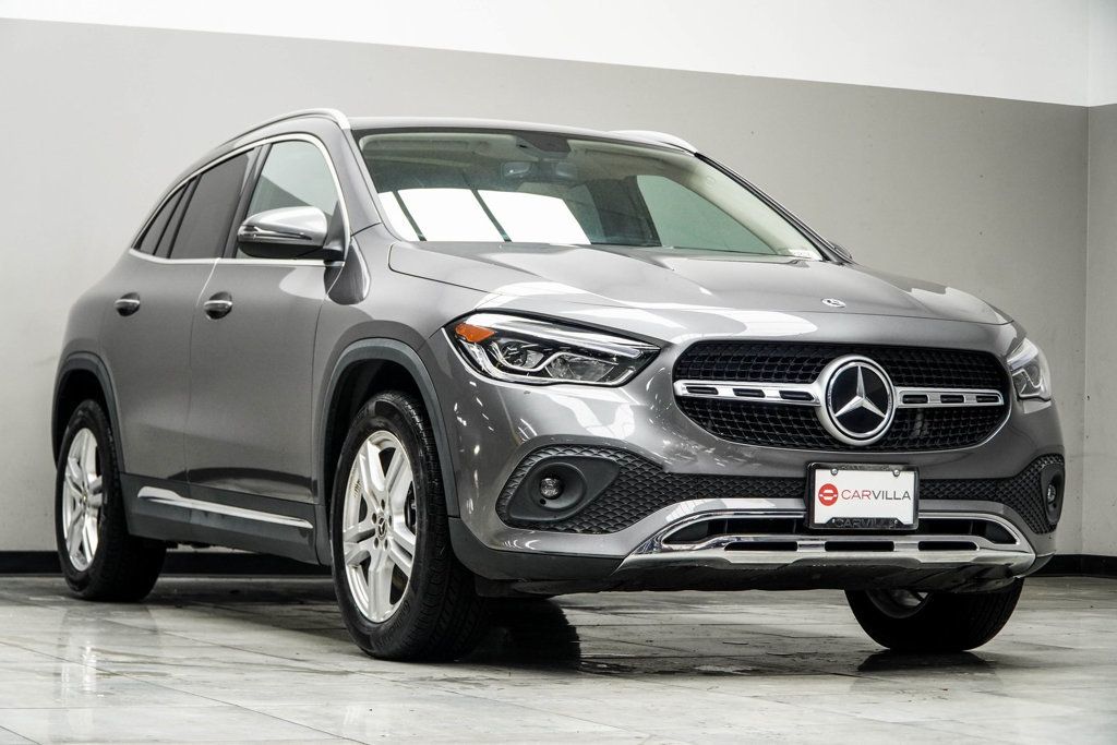 2023 Mercedes Benz GLA 250 4MATIC photo 4