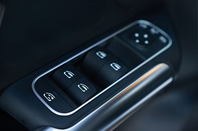 2023 Mercedes-Benz GLA GLA 250 SUV - 22980292 - 23